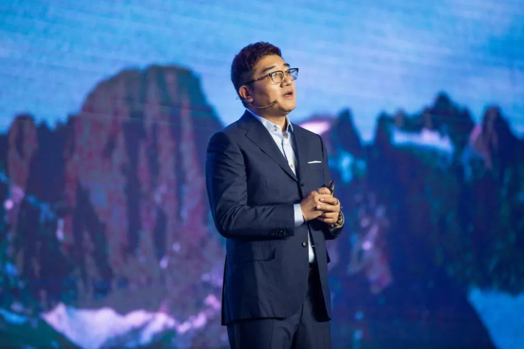 京东商城CEO徐雷：以客户为中心迎接四大变革