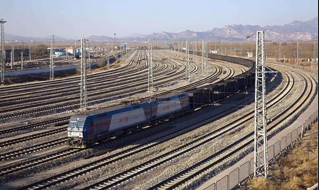 最强解析|一篇文章读懂重载铁路