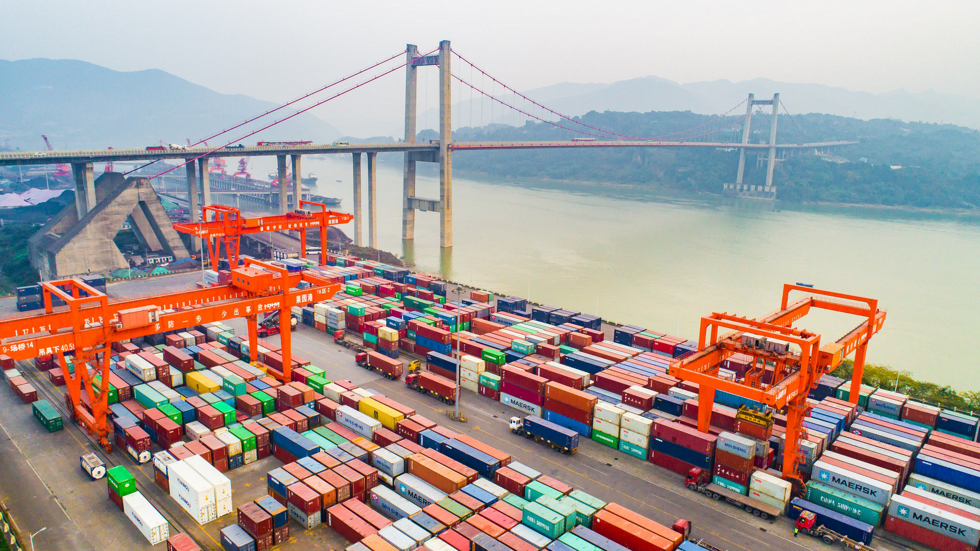 中国出口集装箱运输市场周度报告 (2022.06.24）