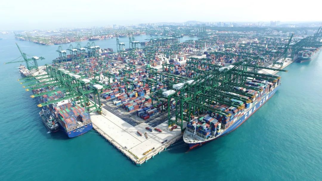 全球第一大港口运营商2022年集装箱吞吐量下降0.7%，营收大涨71.2%